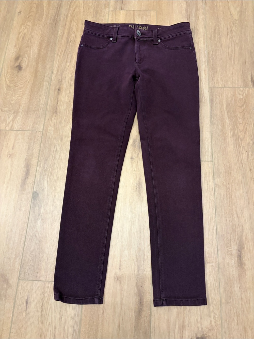 DL1961 Emma Skinny Jeans in Plum